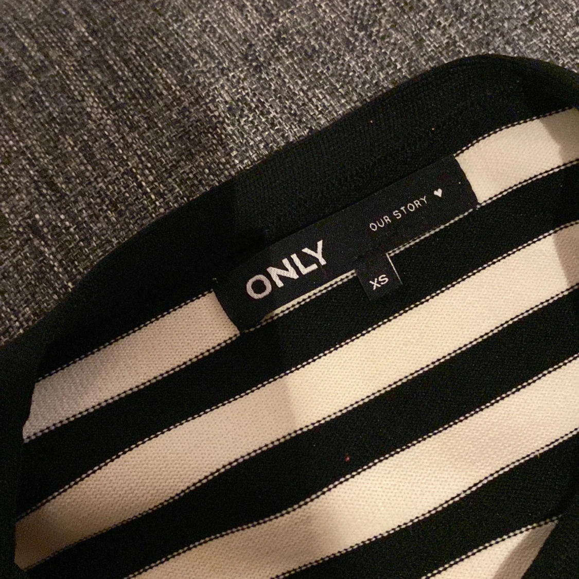 Randig croppad tröja från ONLY - 90