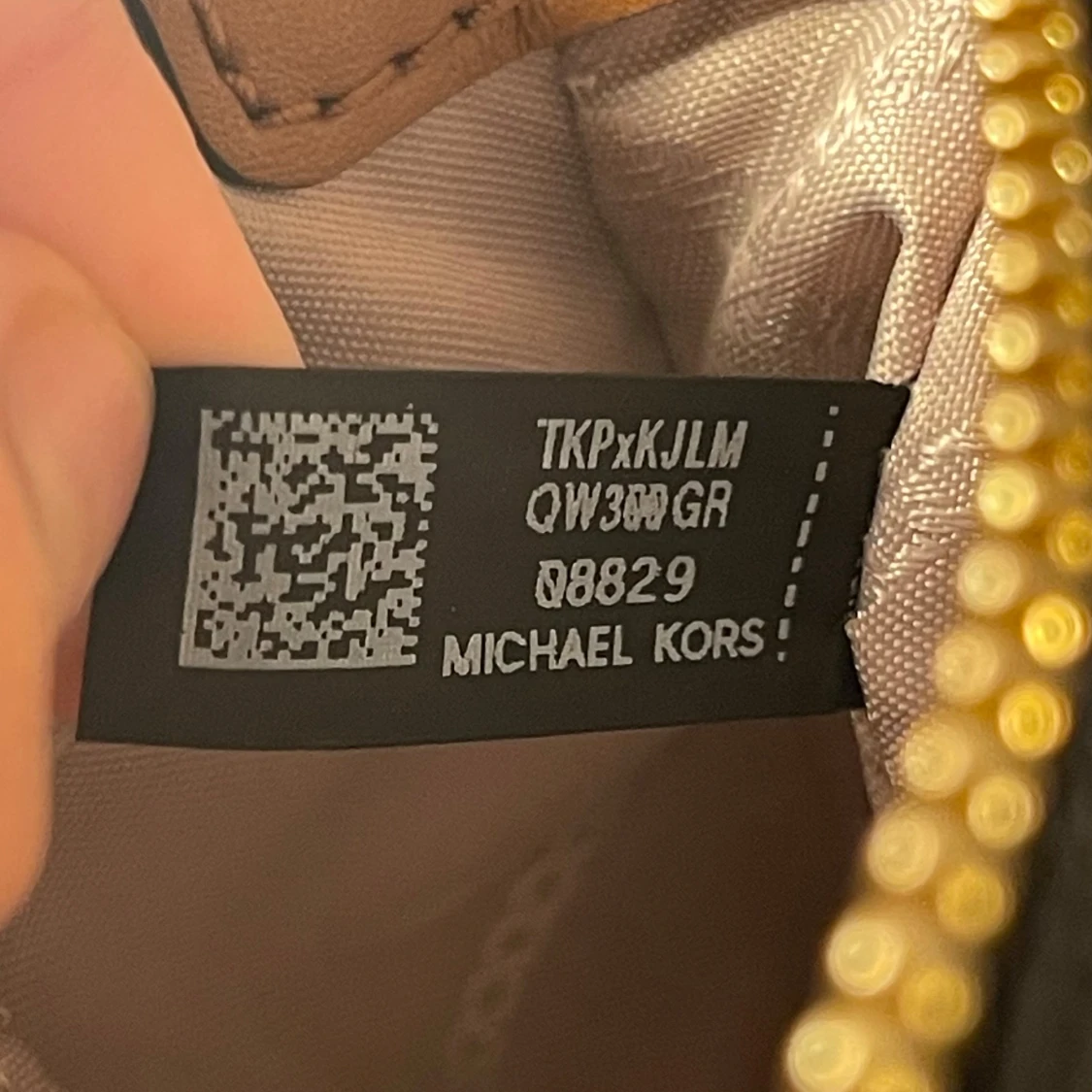 Brun axelväska från Michael Kors - 4