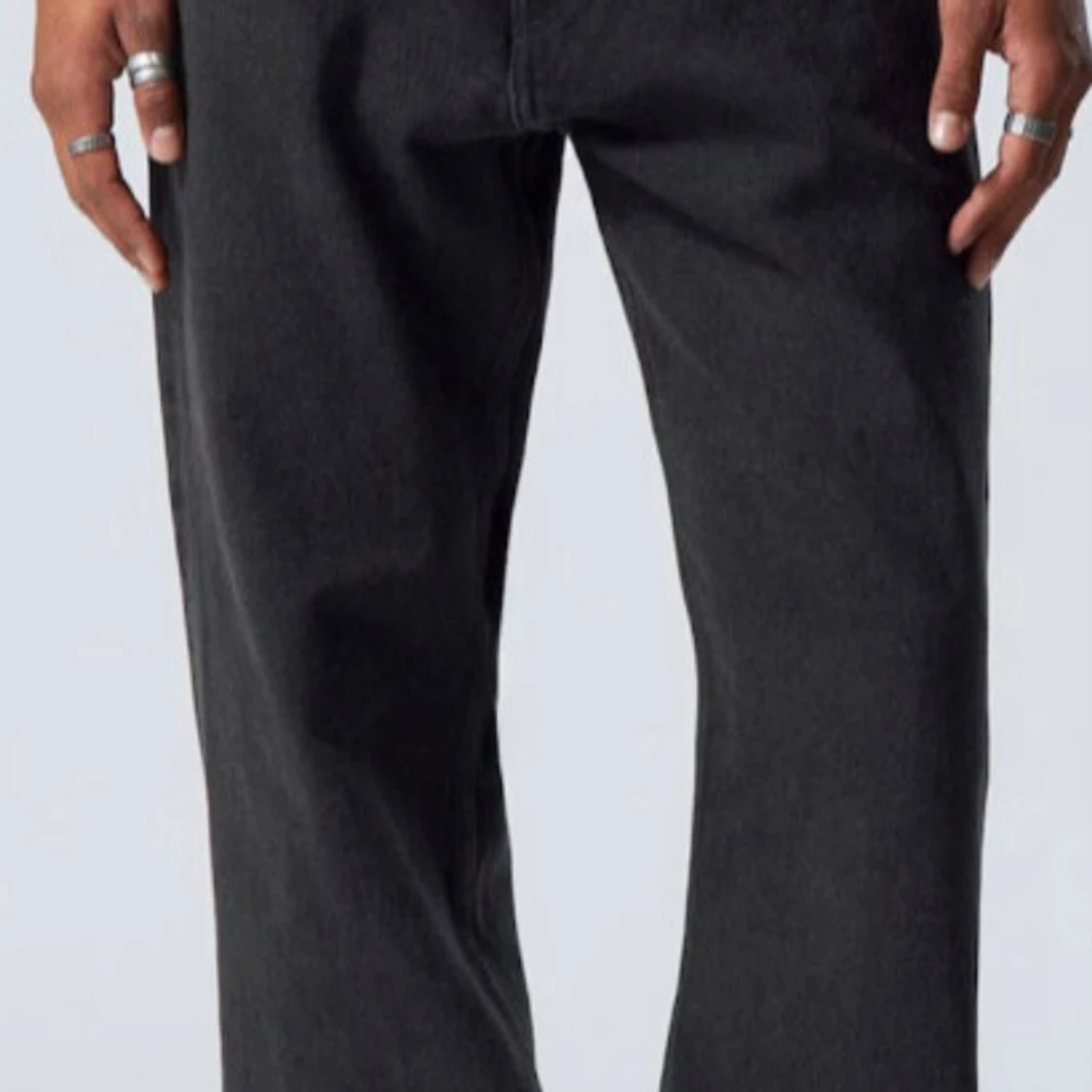 Black Washed look Space Relaxed Straight Leg jeans W 28 L 32 svarta med lite urtvättad look  - 3