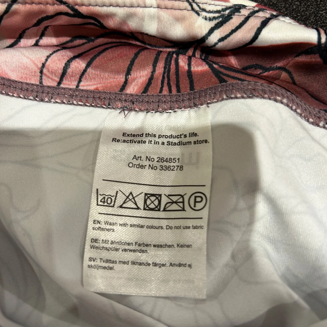 Nya träningstights SOC rosa och svart, storlek 158-164 - 2