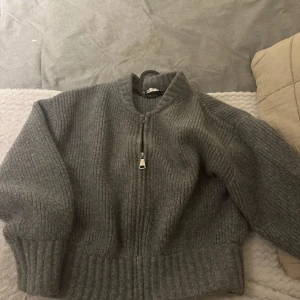 Kofta zara - Kofta/ jacka från zara 