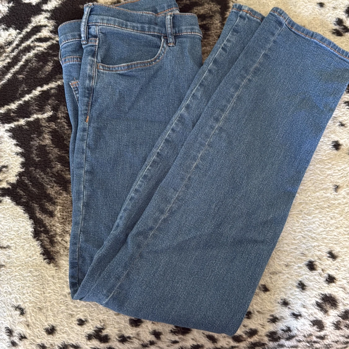 Blå jeans från H&M - 1