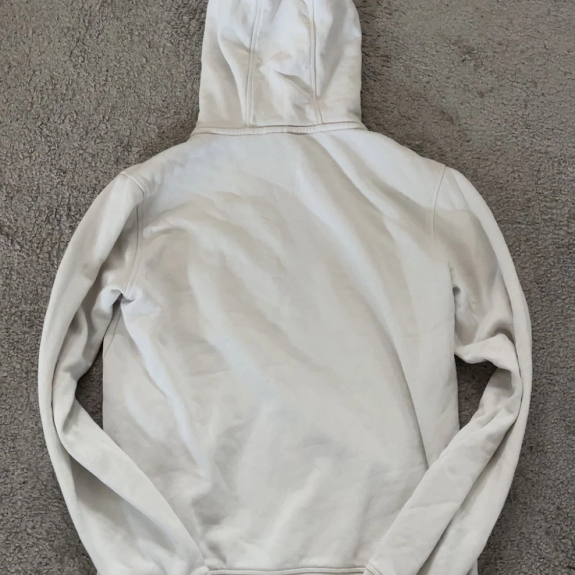 Vit huvtröja från Sail Racing - 1