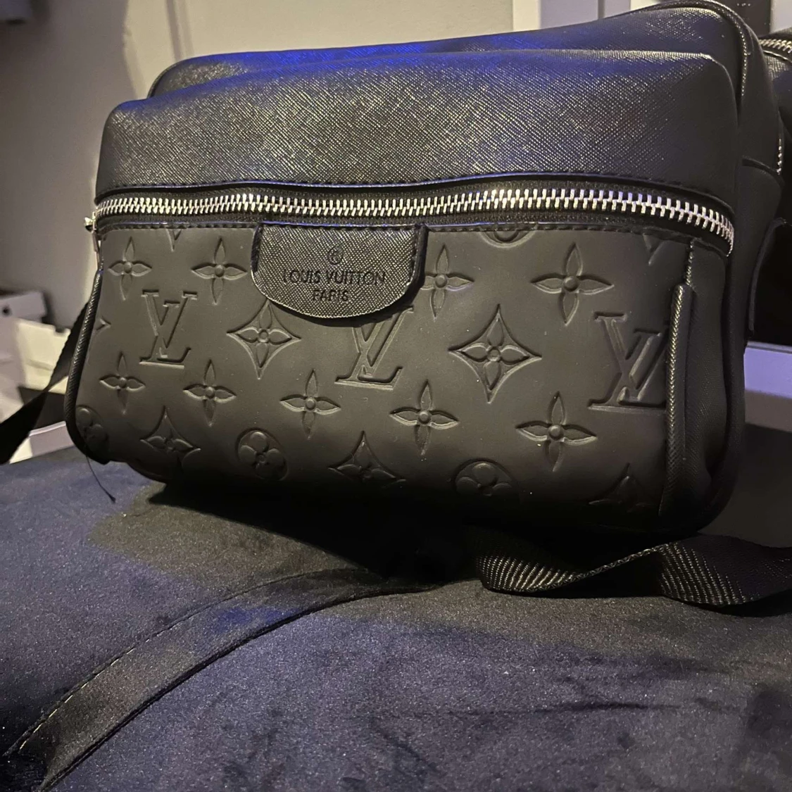 Luisvitton väska ny 