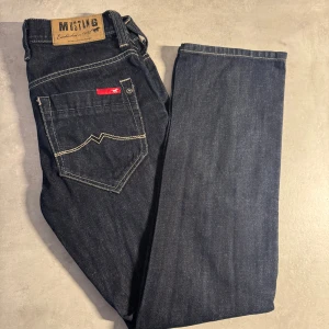 Mörkblå jeans från Mustang - Jeans, Mustang, slim/straight 29/30