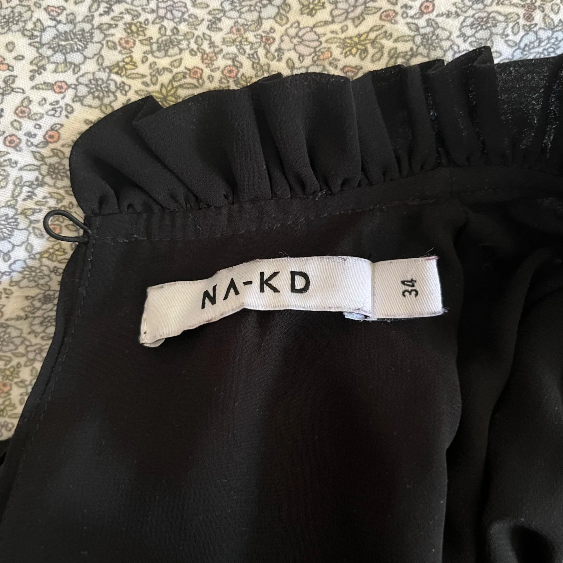 Svart NA-KD blus - 2