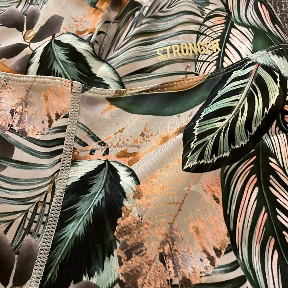 STRONGER Tights - 92