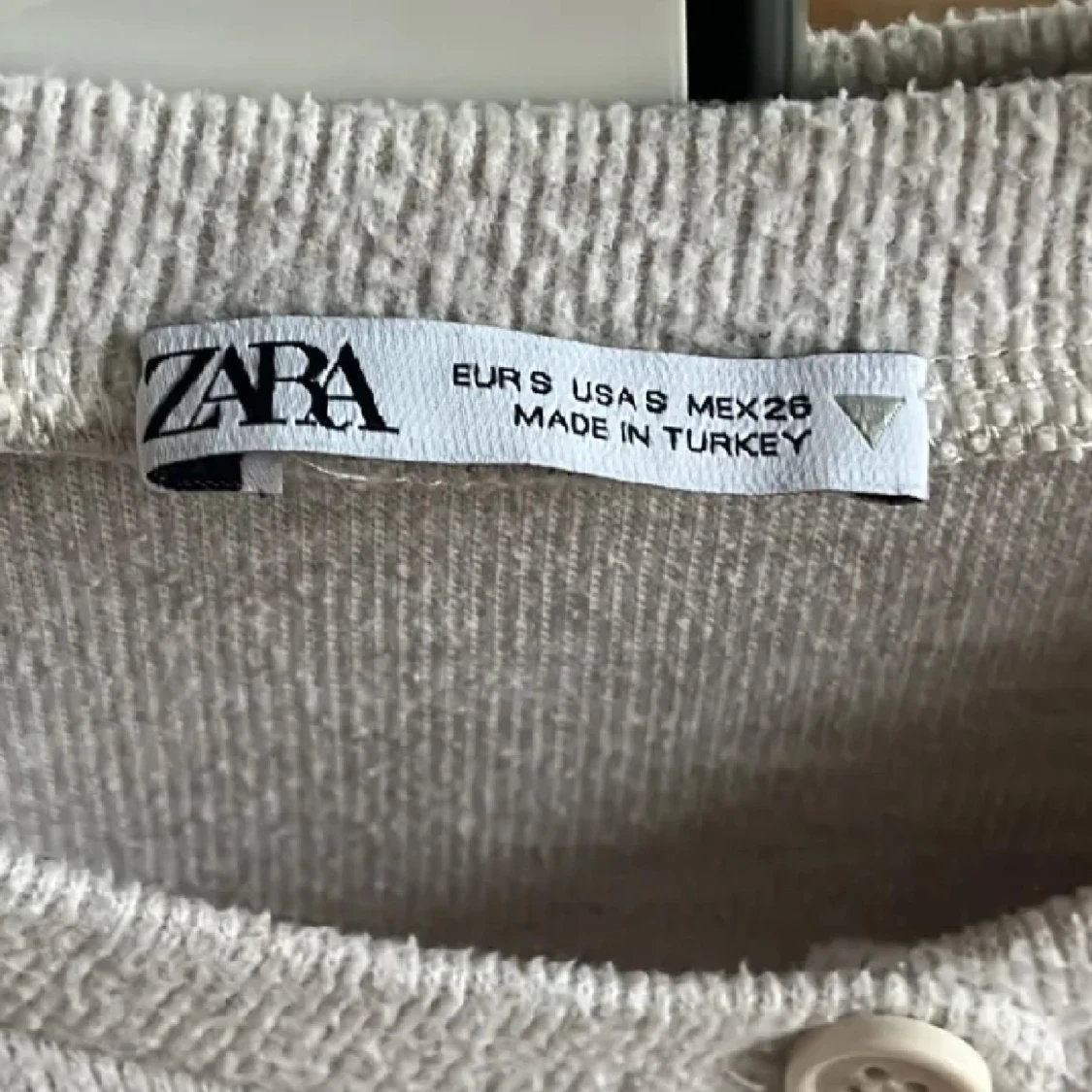 Snygg populär kofta från zara  - 91