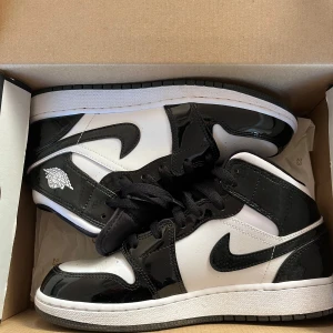 Jordan 1 - Air Jordan 1 mid