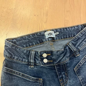 Jeans  - Jättefina lågmidjade jeans från lager 157💗 säljer för de inte kommer till användning längre och de är använda ett fåtal gånger!