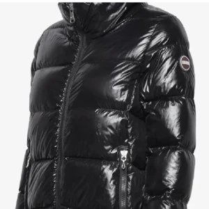 Colmar puffer  - Storlek 48 passar S/M. Fint skick inget att anmärka på