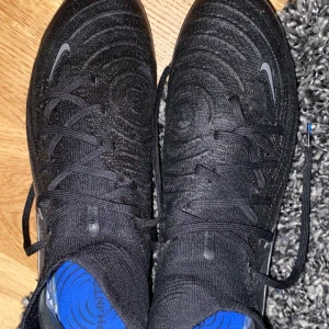 Nike phantom gx elite luna || - Skick 9/10 använda fåtal gånger inga defekter  Nypris: 3499.  Påse ingår