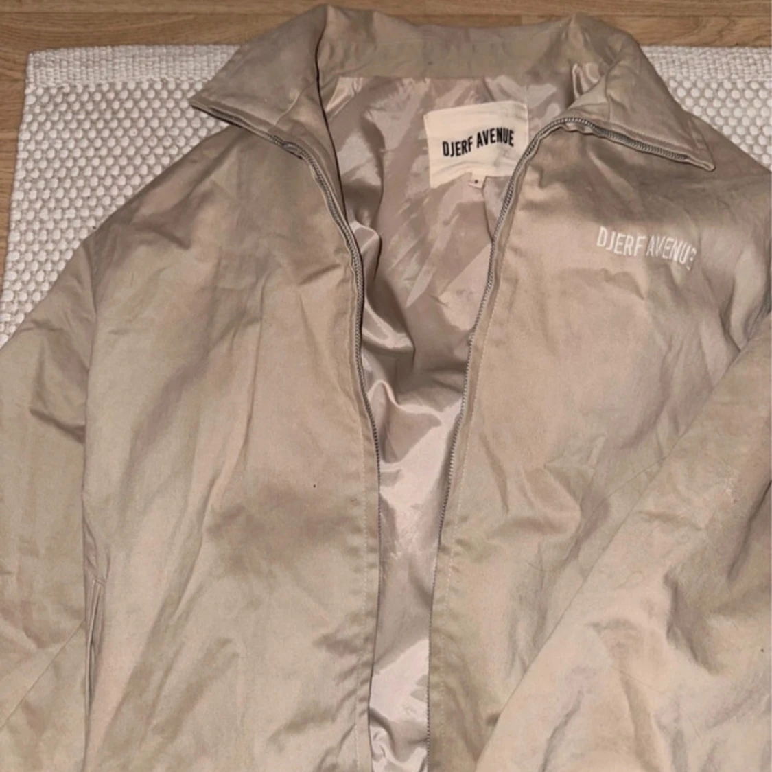 Djerf jacka  - 90