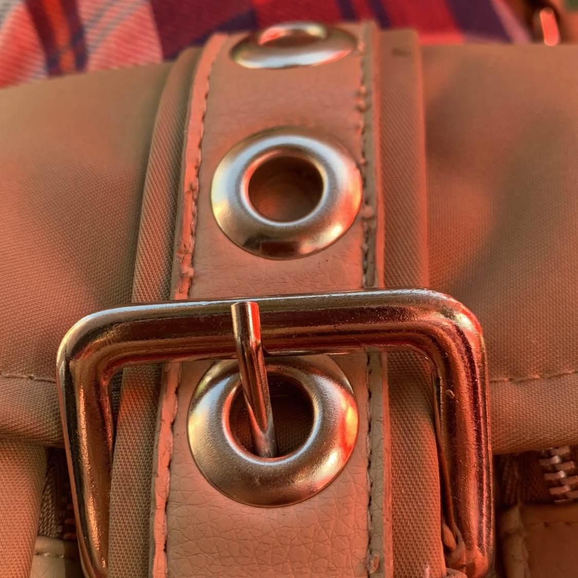 Brun liten Axelremsväska  - 90