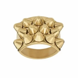 Edblad ring  - Populär Edblad ring som är för liten för mig. Köparen står för frakten💕