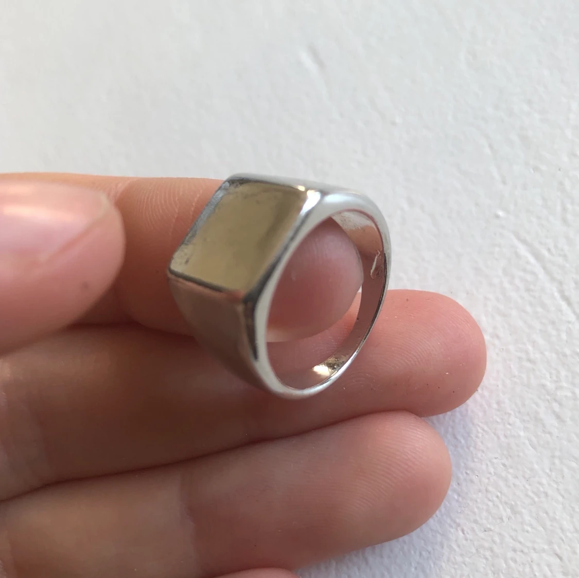 Silvrig klackring  - 90