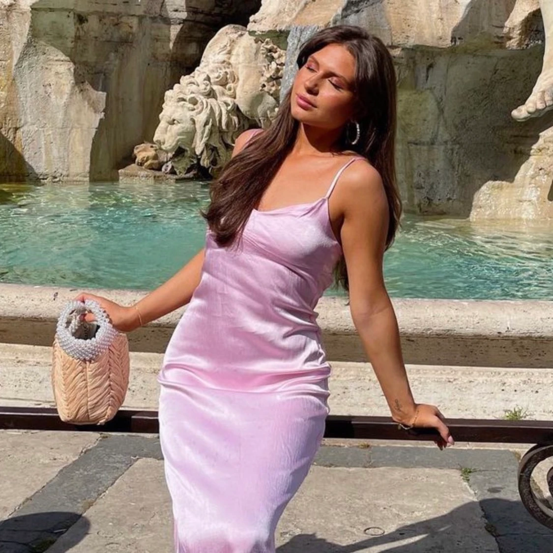 SÖKER DENNA KLÄNNING - 91