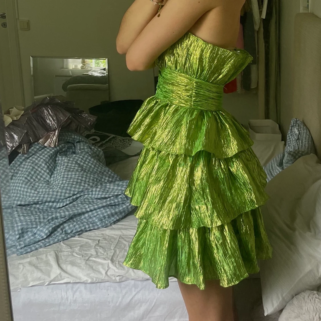 Grön metallisk klänning - 91