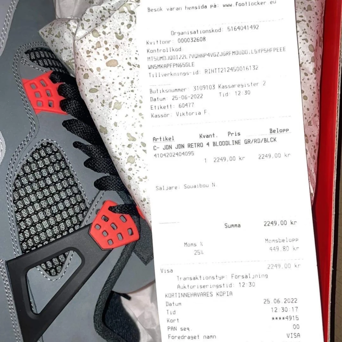 Air Jordan 4 infrared