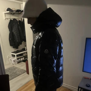 Moncler maya fashion - Passar M/L. Nyskick