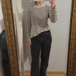 Tröja - Ribbad tröja från zara. Superbra skick. 