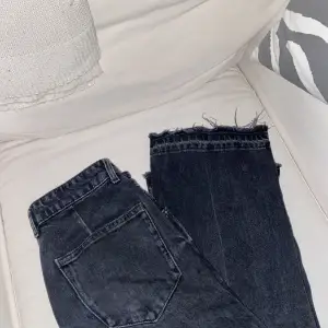 Supercoola jeans från zara!!🤩