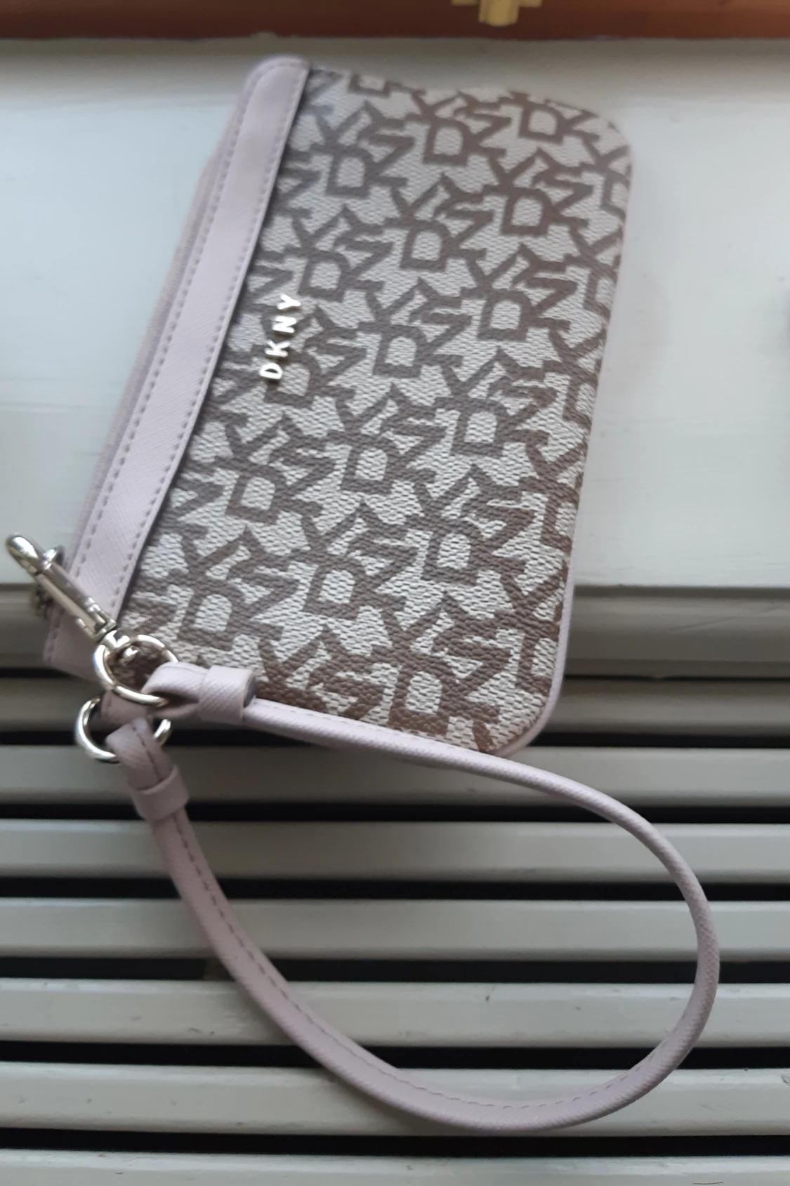 Äkta dkny plånbok