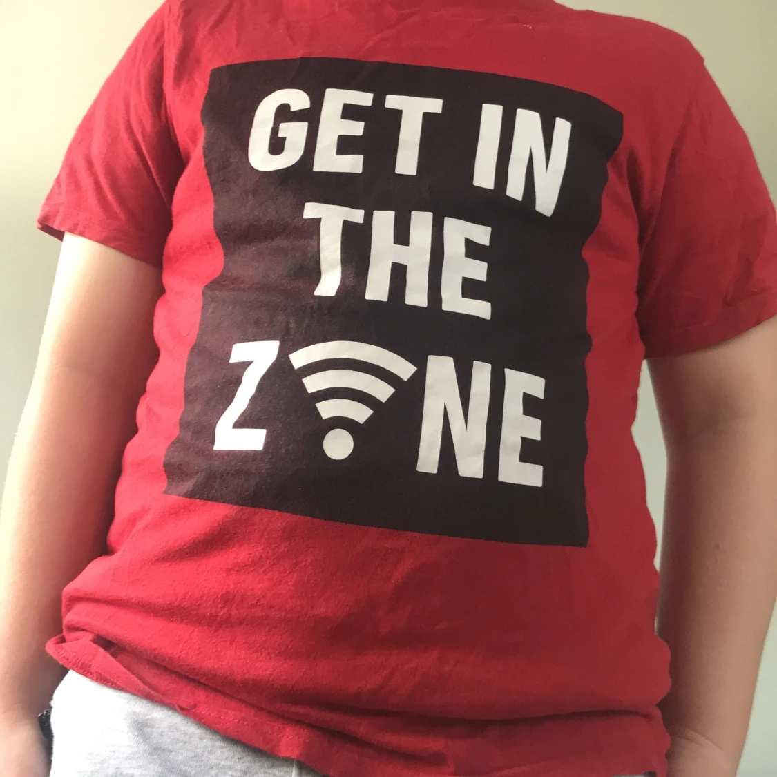 Jag säljer detta två pack med t-shirts!