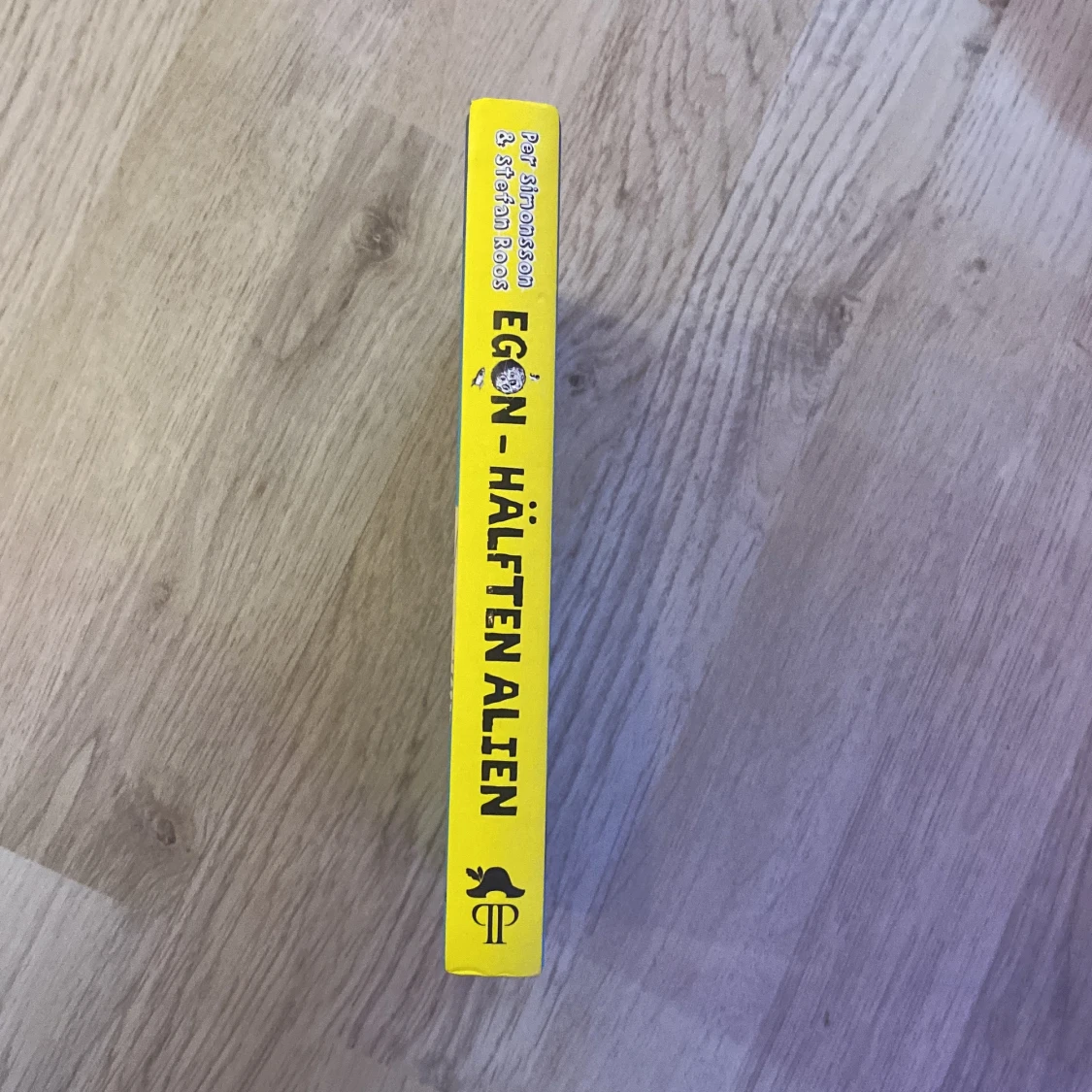 Egon Hälften Alien  - 90