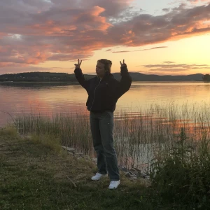 Vintage Levi’s 501 Jeans - kollar intresse på mina fina vintage levi’s jeans som jag inte längre använder! är 175 som referens 🥰🥰OBS fler bilder och mått kommer då jag har tillgång till byxorna!! 