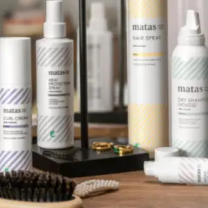 The set includes: - Matas Hair spray - Matas Volume mousse  - Matas Resemælk - Matas Granatæble Shampoo - Matas Granatæble Balsam - Everything is new and never opened  - Don't hesitate to contact me if there are any questions about the product(In English)