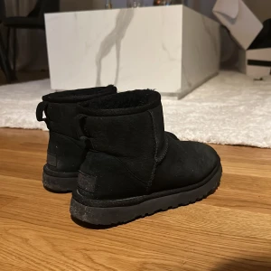 Uggs  - Storlek 37  Äkta 