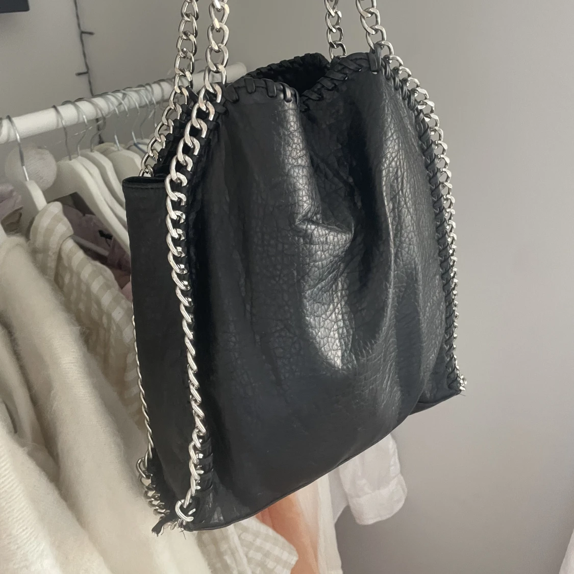 Priscilla Väska L svart