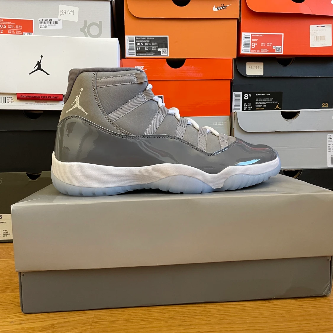 JORDAN 11 cool grey 2021
