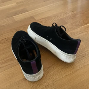 Sneakers från eytys i storlek 38🥰 - Snygga, klassiska sneakers från Eytys köpta för ett år sen i storlek 38.