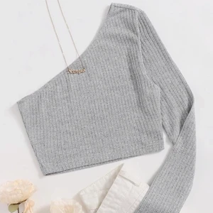 Tröja  - Superfin tröja från shein! Aldrig använd <3