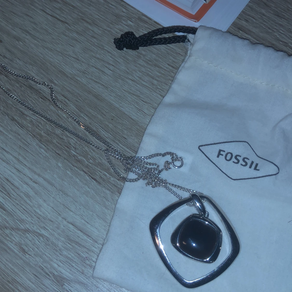 Fossil Halsband - 91