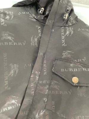 Burberry vår jacka ! - Storlek M/L