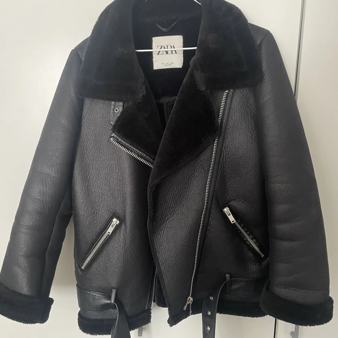 Zara bikerjacket