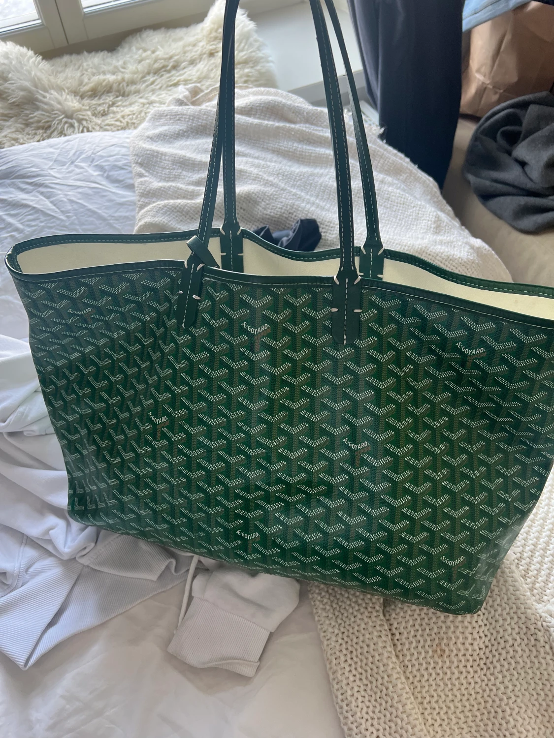 Grön goyard väska 