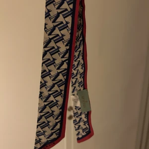 Morris - Hårband / Scarf