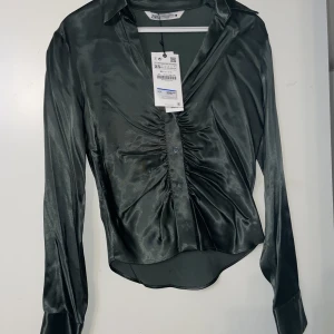Zara blus  - Strl xs 