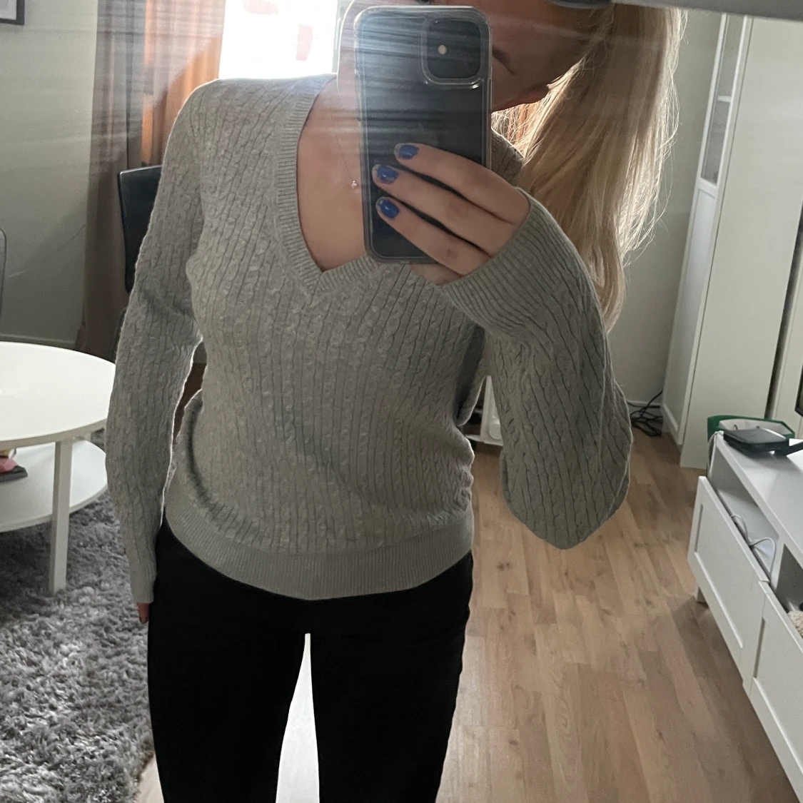 Grå stickad tröja! - 90