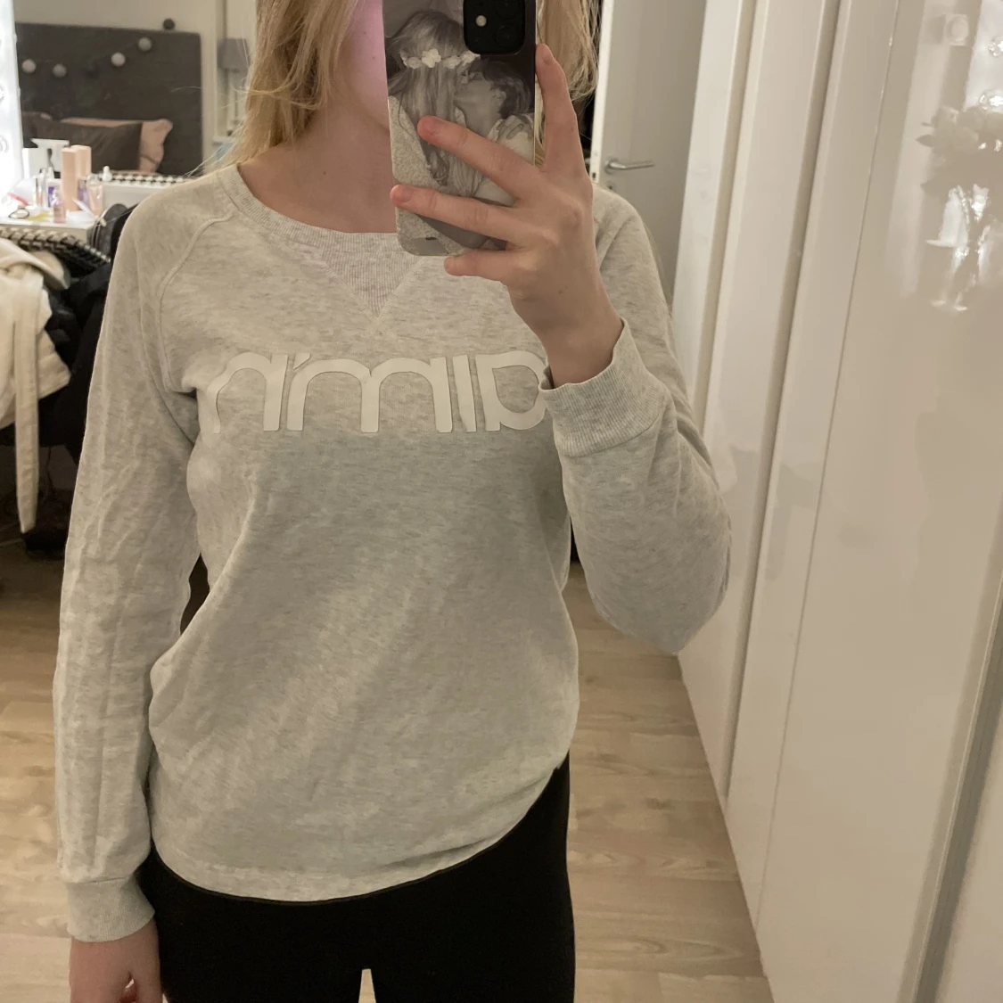 Tröja från aimn  - 90