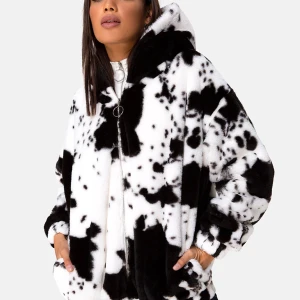 Komönstrad jacka - Motel rocks oversize komönstrad jacka, storlek S men skulle passa M och ksk L också! (Slutsåld på hemsidan)