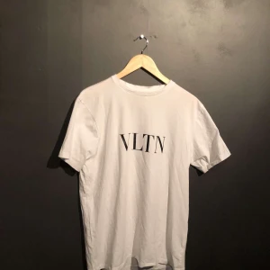 VLTN - Finns i medium