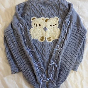 Kawaii kofta - Aldrig använd!! Kommer från Romwe! 💗