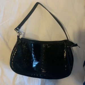 handväska - använd någon gång ganska liten 