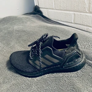 Adidas x Pharrell Williams  - Brand new adidas x Pharrell Williams ultraboost 20,original price 2400,sell it for 1000