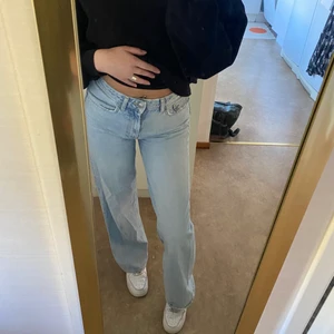Jeans - jätte fina jeans. Mycket bra kvalite inte mycket användna alls, Storlek 36. Skriv vid frågor 💓 